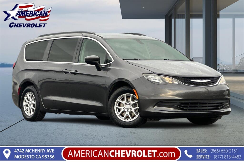 2020 Chrysler Voyager LXi FWD