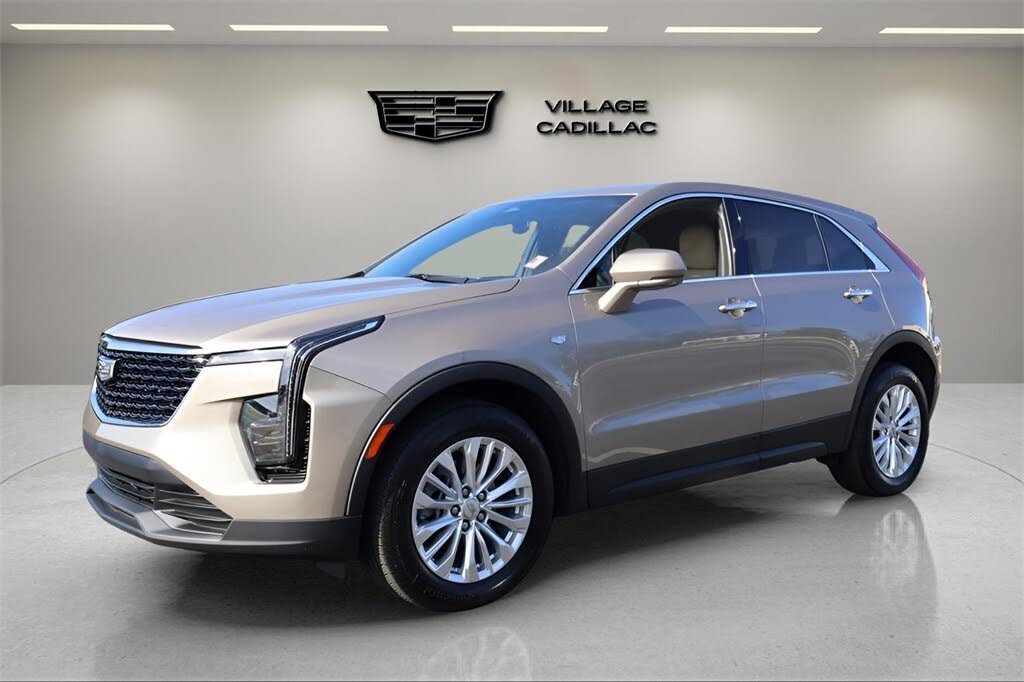 2024 Cadillac XT4 Luxury FWD
