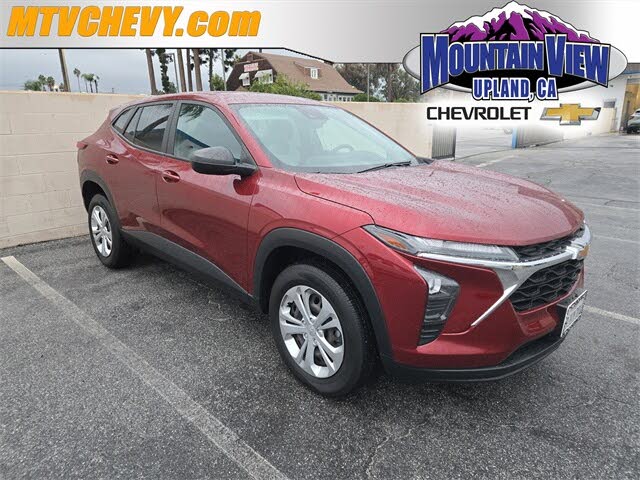 2024 Chevrolet Trax LS FWD