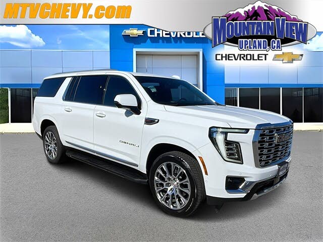 2025 GMC Yukon XL Denali 4WD