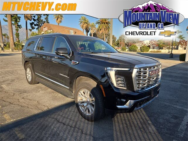 2025 GMC Yukon XL Denali 4WD