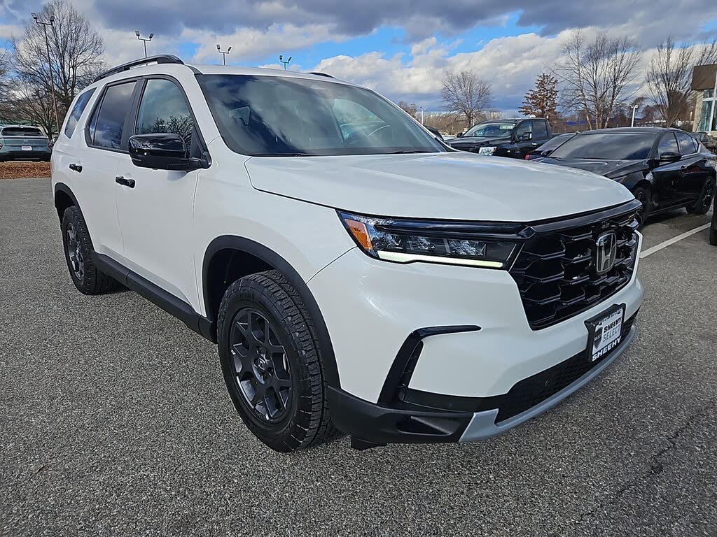 2025 Honda Pilot TrailSport AWD