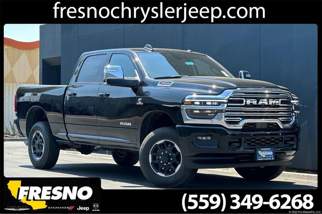 2025 RAM 2500 Laramie Crew Cab 4WD