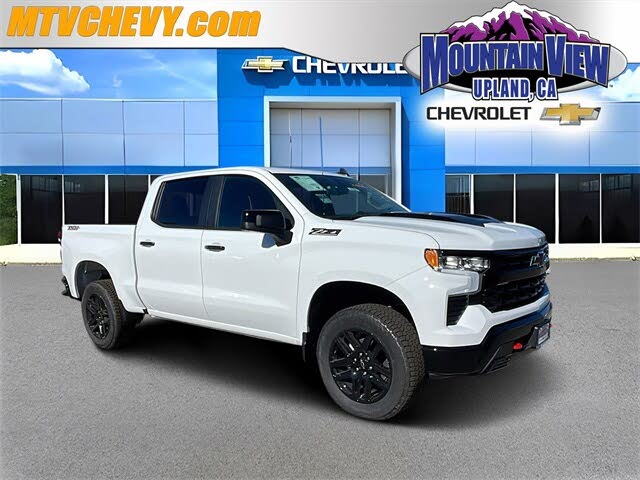 2026 Chevrolet Silverado 1500 LT Trail Boss Crew Cab 4WD