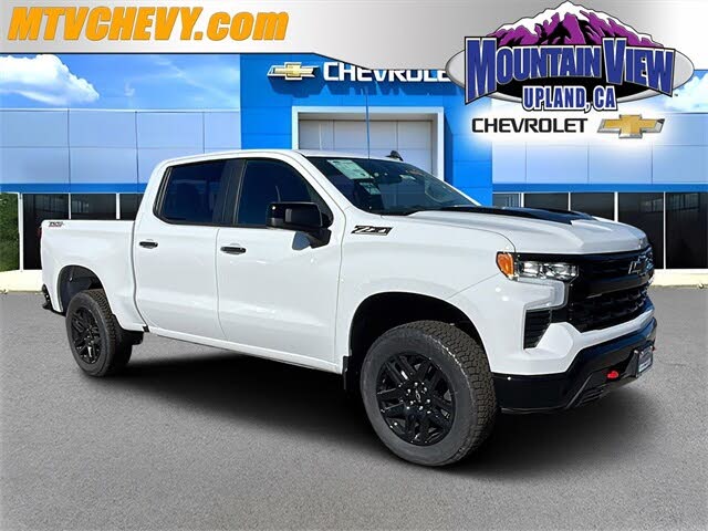 2026 Chevrolet Silverado 1500 LT Trail Boss Crew Cab 4WD