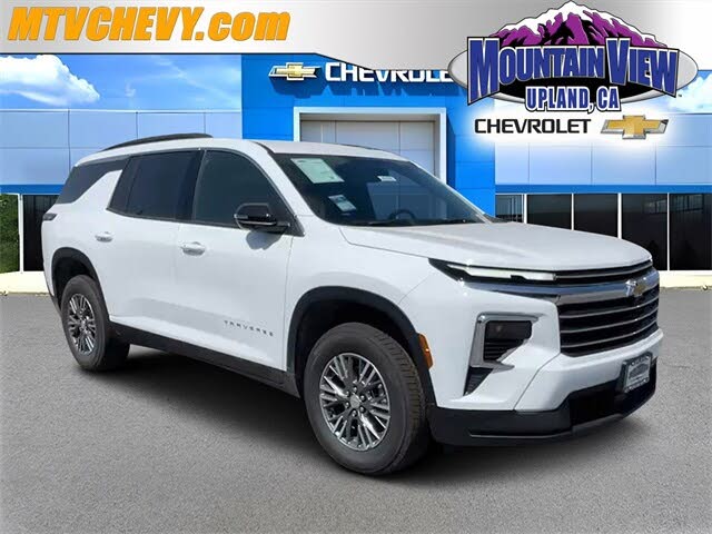 2026 Chevrolet Traverse LT FWD