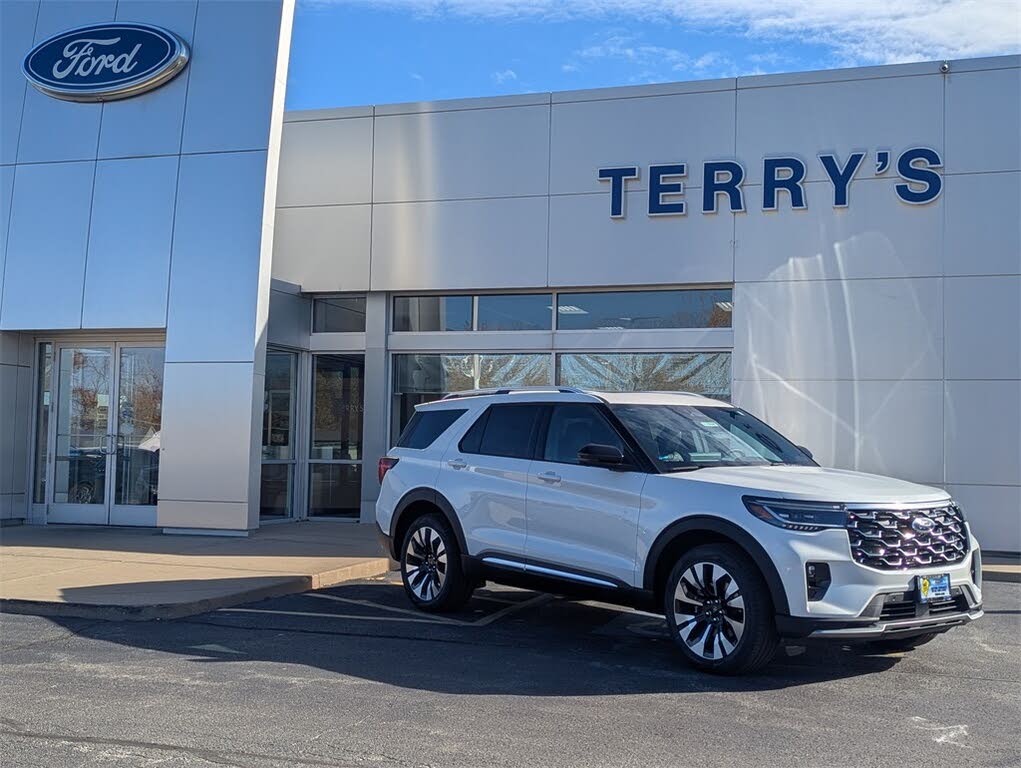 2026 Ford Explorer Platinum AWD