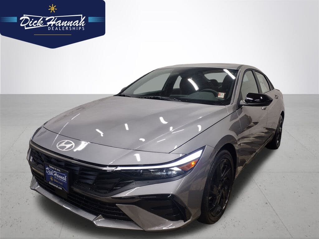 2026 Hyundai Elantra SEL Sport Premium FWD