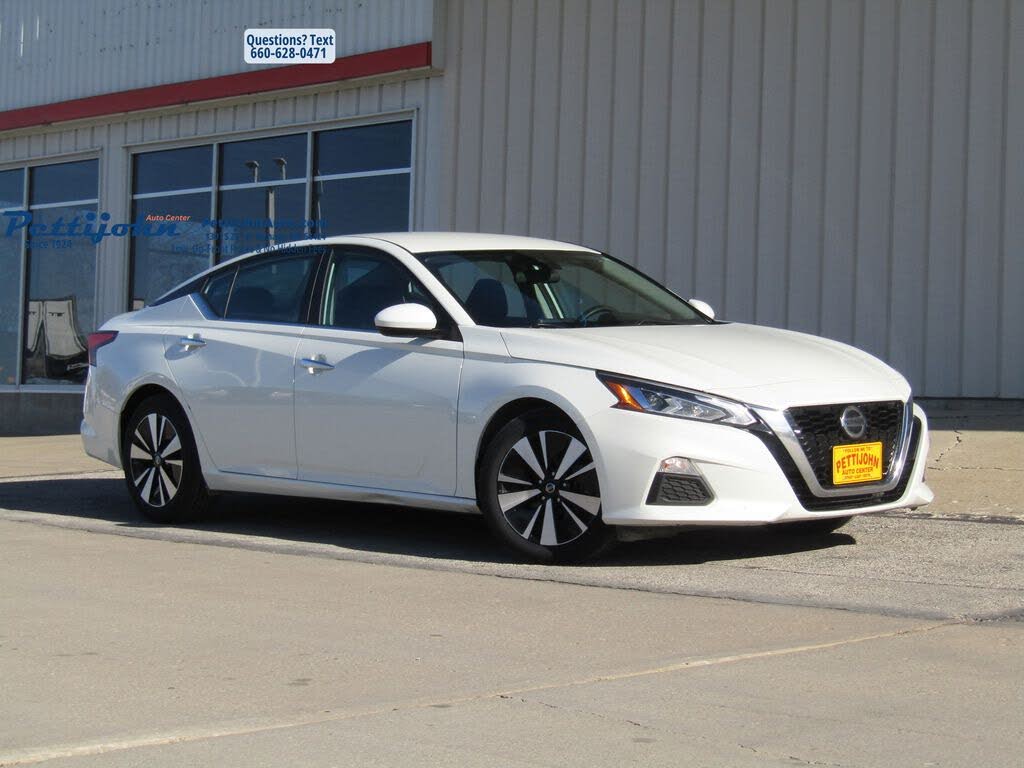2021 Nissan Altima 2.5 SV FWD