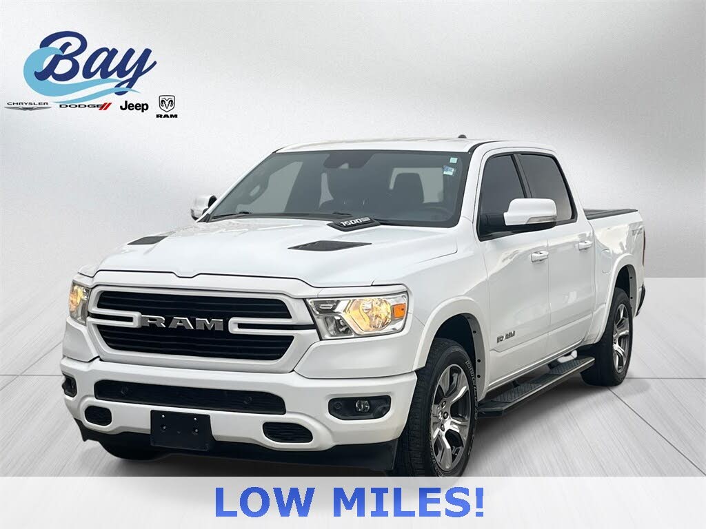 2022 RAM 1500 Laramie Crew Cab 4WD