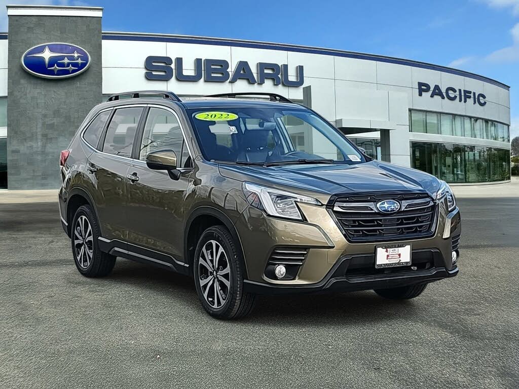2022 Subaru Forester Limited Crossover AWD