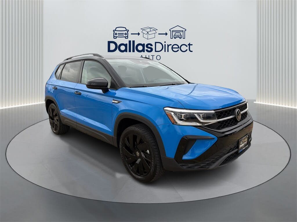 2024 Volkswagen Taos SE Black 4Motion