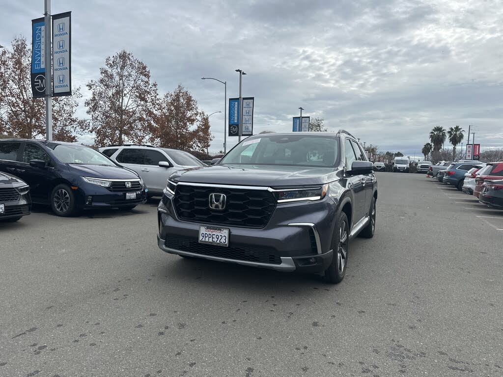 2025 Honda Pilot Elite AWD