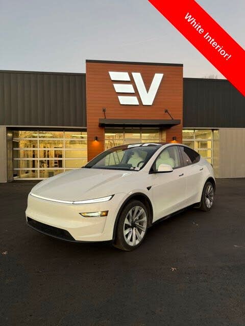 2026 Tesla Model Y Long Range AWD