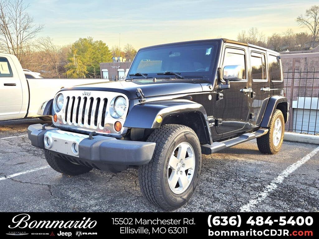 2012 Jeep Wrangler Unlimited Sahara 4WD