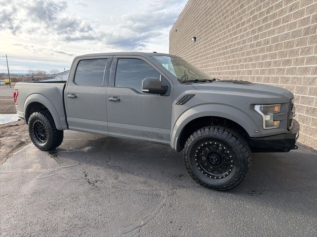 2018 Ford F-150 Raptor SuperCrew 4WD