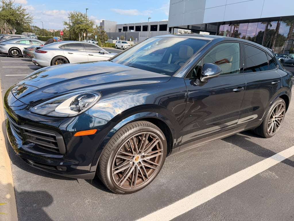 2023 Porsche Cayenne Coupe Platinum Edition AWD