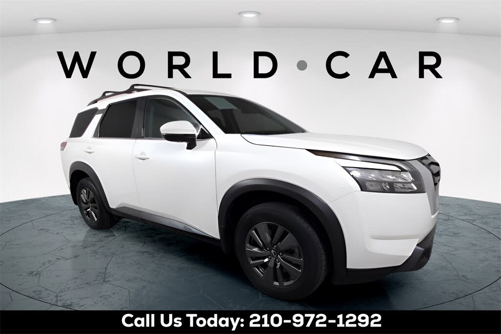 2024 Nissan Pathfinder SV 4WD