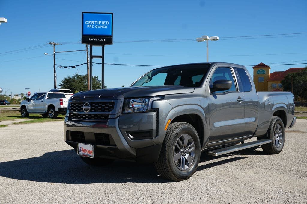 2025 Nissan Frontier SV King Cab RWD
