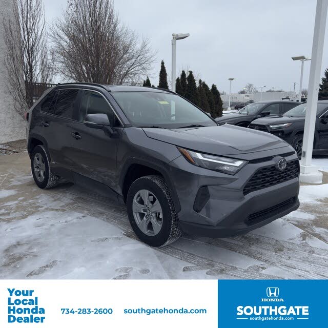 2025 Toyota RAV4 Hybrid XLE AWD