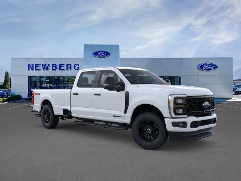 2026 Ford F-350 Super Duty XL Crew Cab 4WD