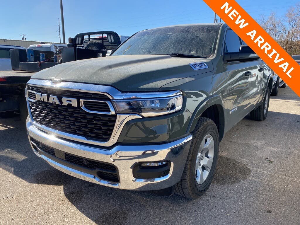 2026 RAM 1500 Big Horn Crew Cab 4WD