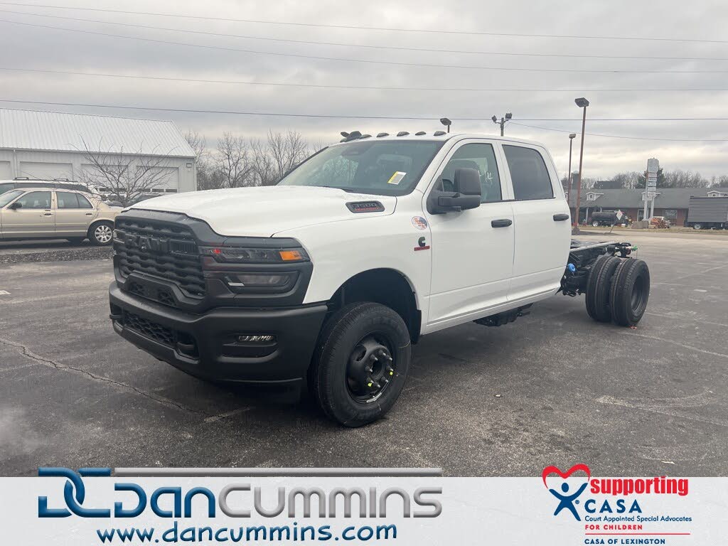 2026 RAM 3500 Chassis Tradesman Crew Cab LB DRW 4WD