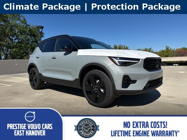 2026 Volvo XC40 B5 Ultra Black Edition AWD