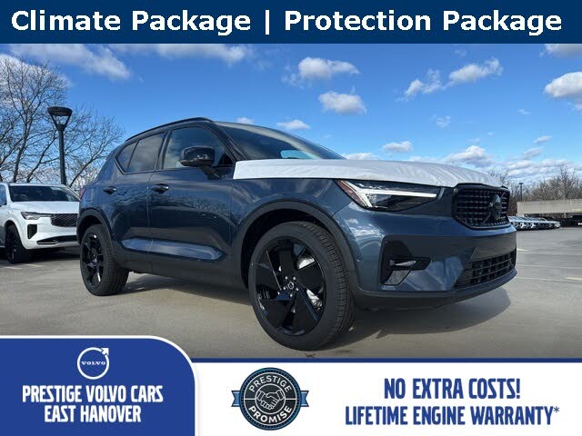 2026 Volvo XC40 B5 Ultra Black Edition AWD