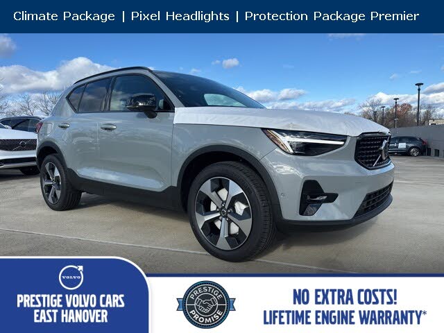 2026 Volvo XC40 B5 Plus AWD