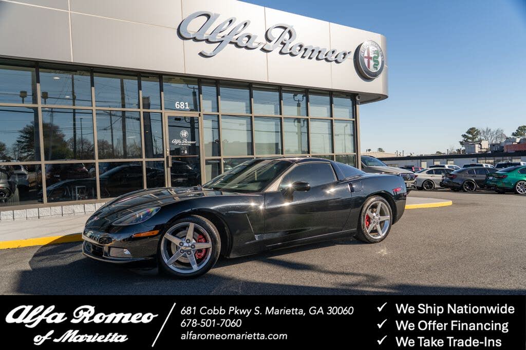 2005 Chevrolet Corvette Coupe RWD