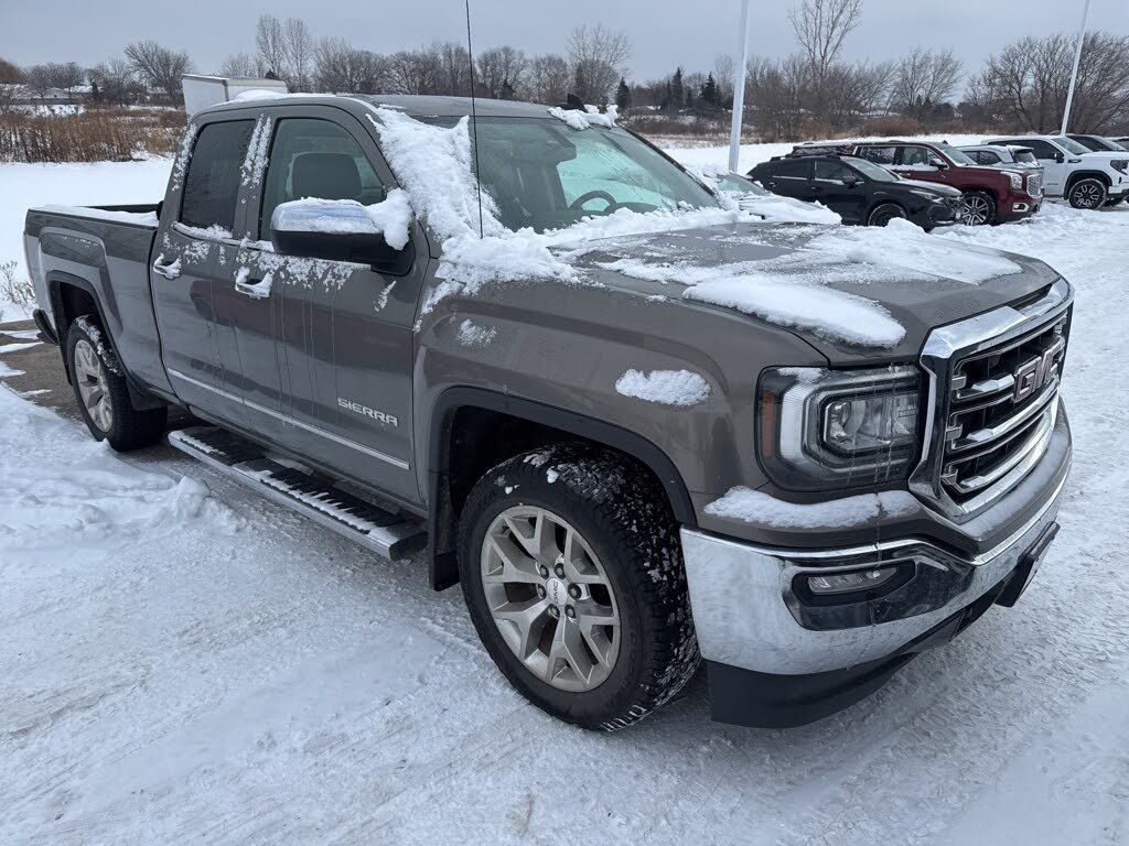 2017 GMC Sierra 1500 SLT Double Cab 4WD