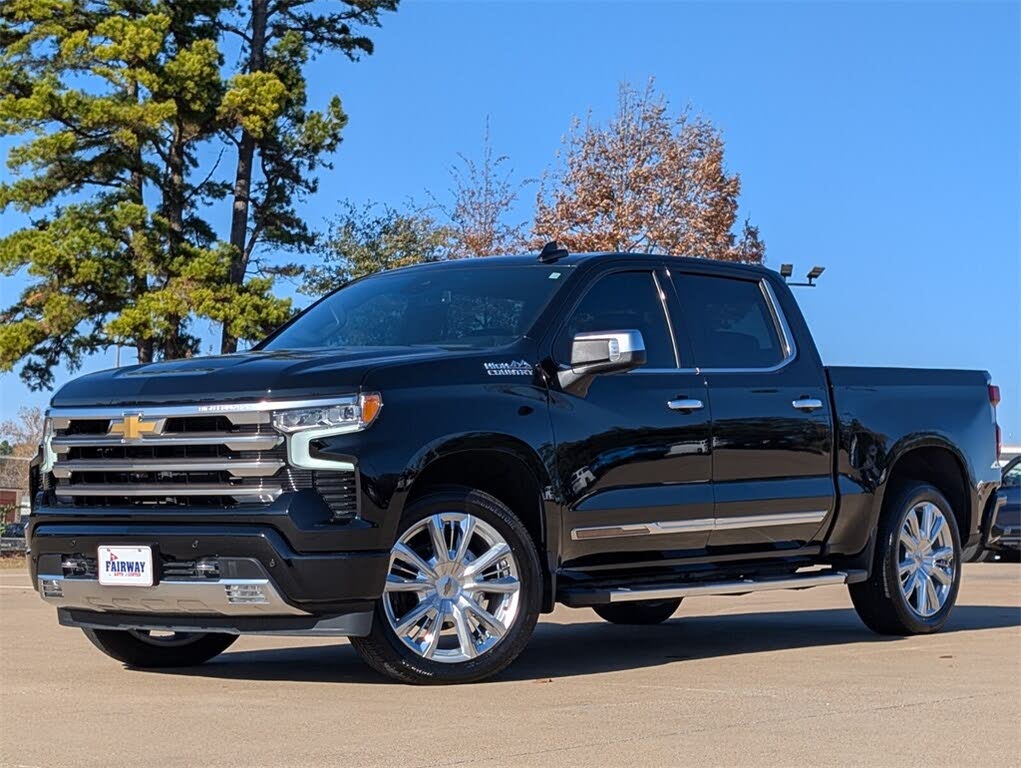 2022 Chevrolet Silverado 1500 High Country Crew Cab 4WD