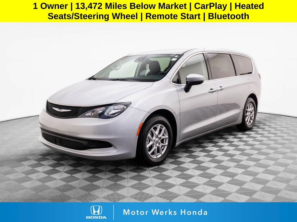 2023 Chrysler Voyager LX FWD