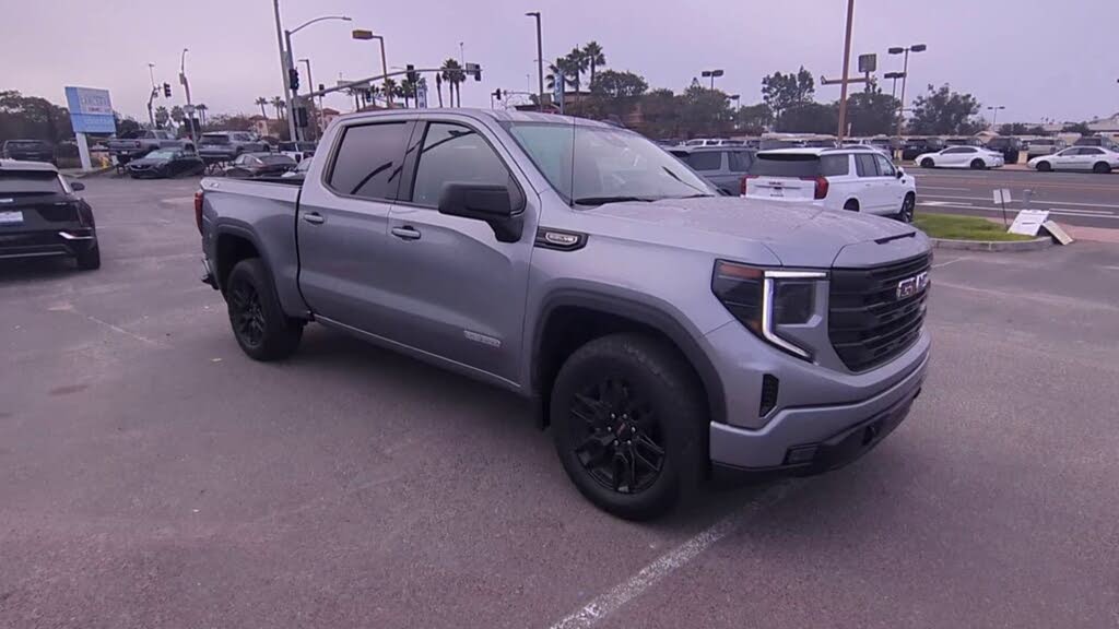 2023 GMC Sierra 1500 Elevation Crew Cab 4WD
