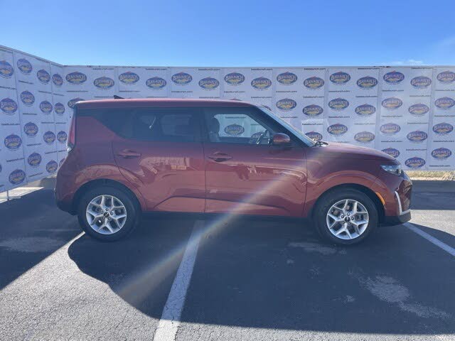 2023 Kia Soul LX FWD