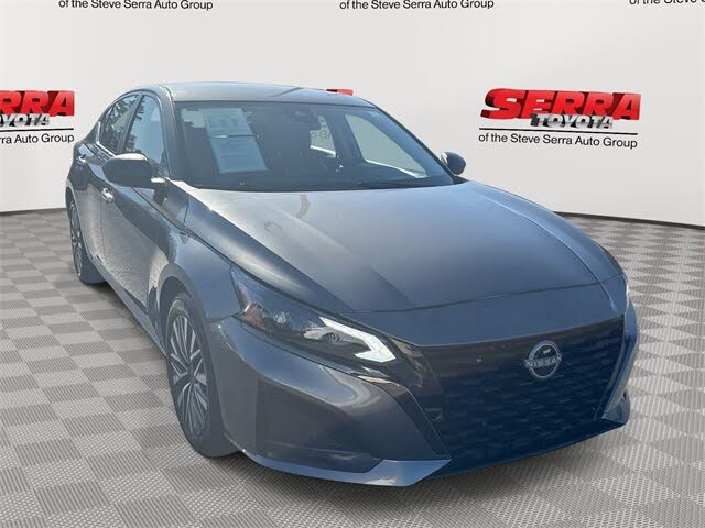2024 Nissan Altima 2.5 SV FWD