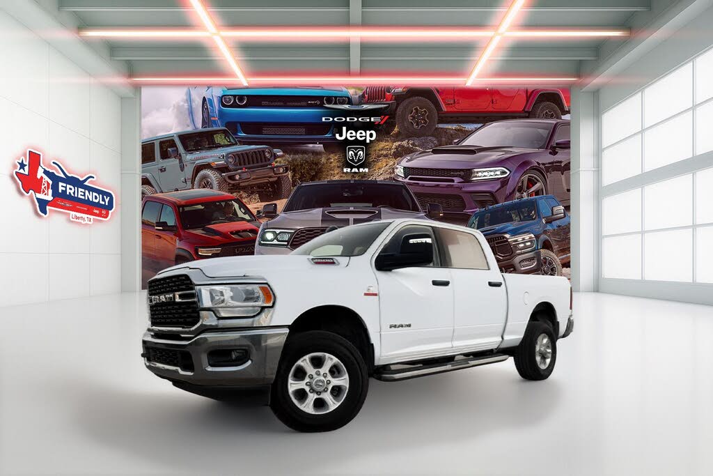 2024 RAM 2500 Big Horn Crew Cab 4WD