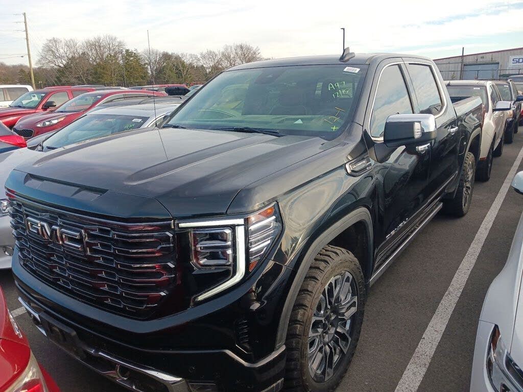 2025 GMC Sierra 1500 Denali Ultimate Crew Cab 4WD