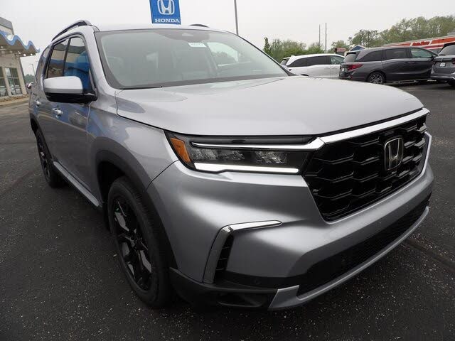 2025 Honda Pilot Touring+ AWD