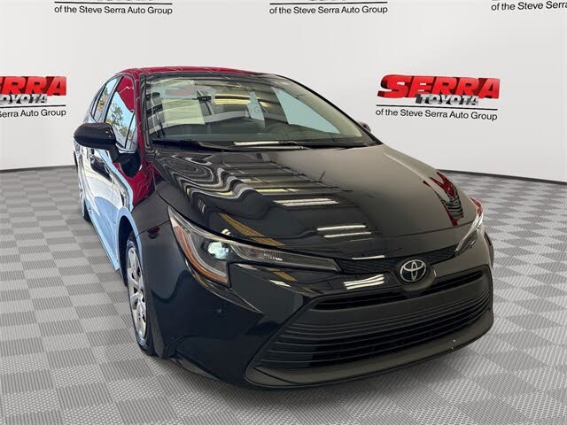2025 Toyota Corolla LE FWD