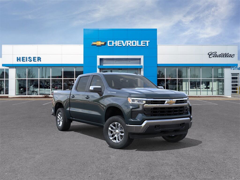 2026 Chevrolet Silverado 1500 LT Crew Cab 4WD