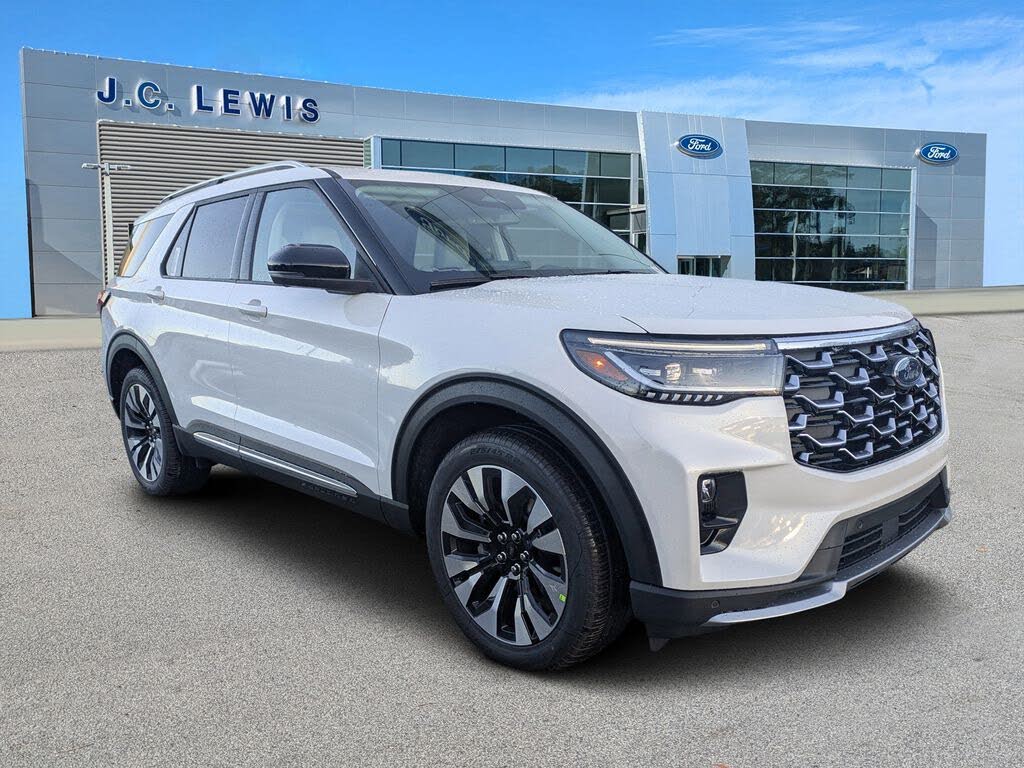 2026 Ford Explorer Platinum AWD