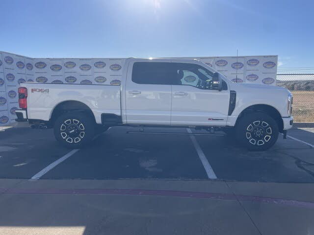 2026 Ford F-250 Super Duty Platinum Crew Cab 4WD