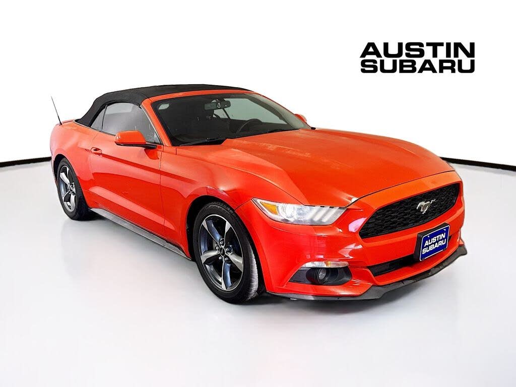 2015 Ford Mustang V6 Convertible RWD