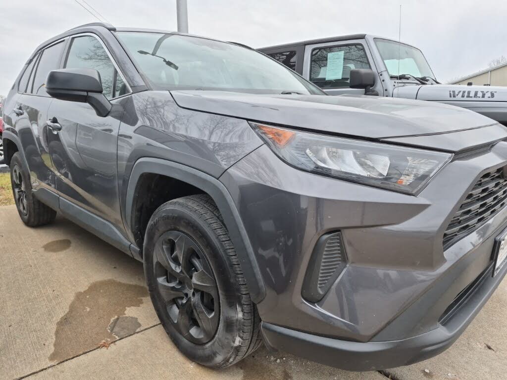 2019 Toyota RAV4 LE AWD