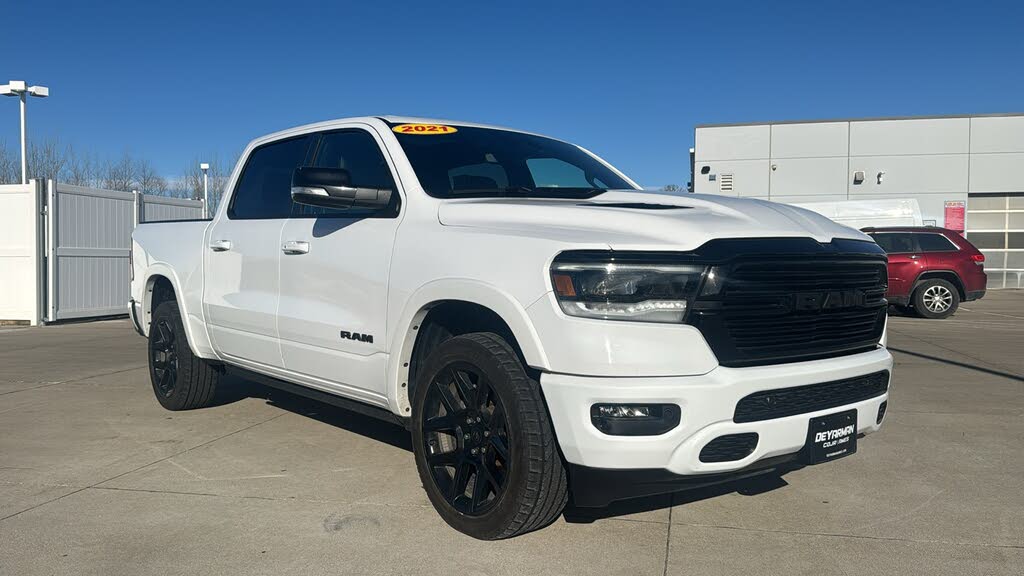 2021 RAM 1500 Laramie Crew Cab 4WD