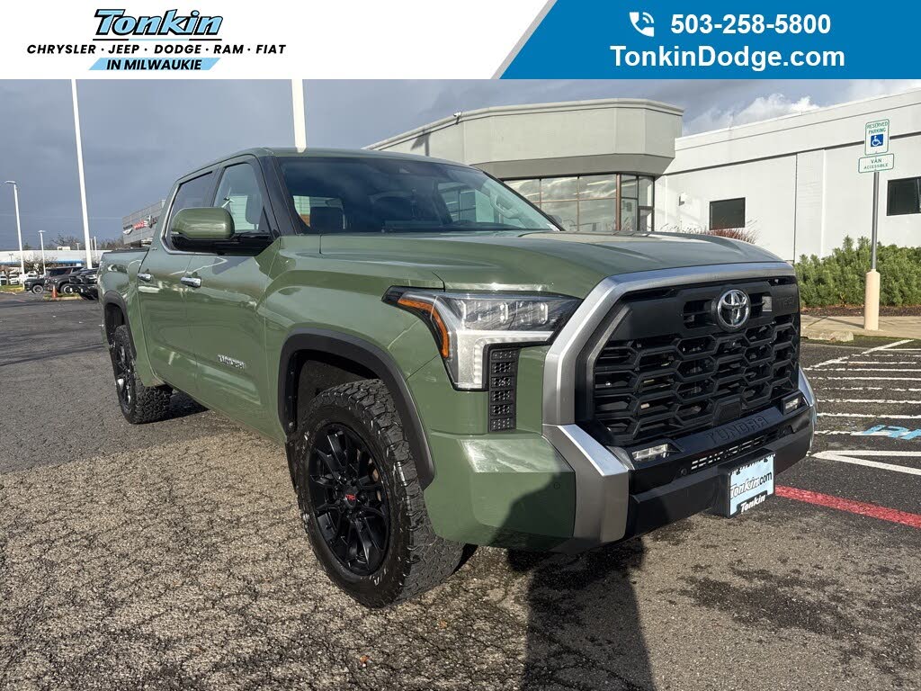 2022 Toyota Tundra Limited CrewMax Cab 4WD