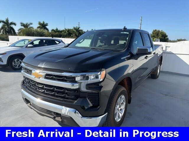 2023 Chevrolet Silverado 1500 LT Crew Cab 4WD
