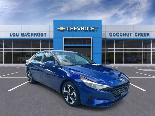 2023 Hyundai Elantra SEL FWD